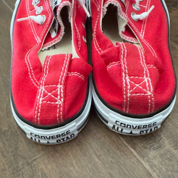 Converse All Star Shoreline Red Sneakers.  Size 8 Women. - Picture 2 of 5